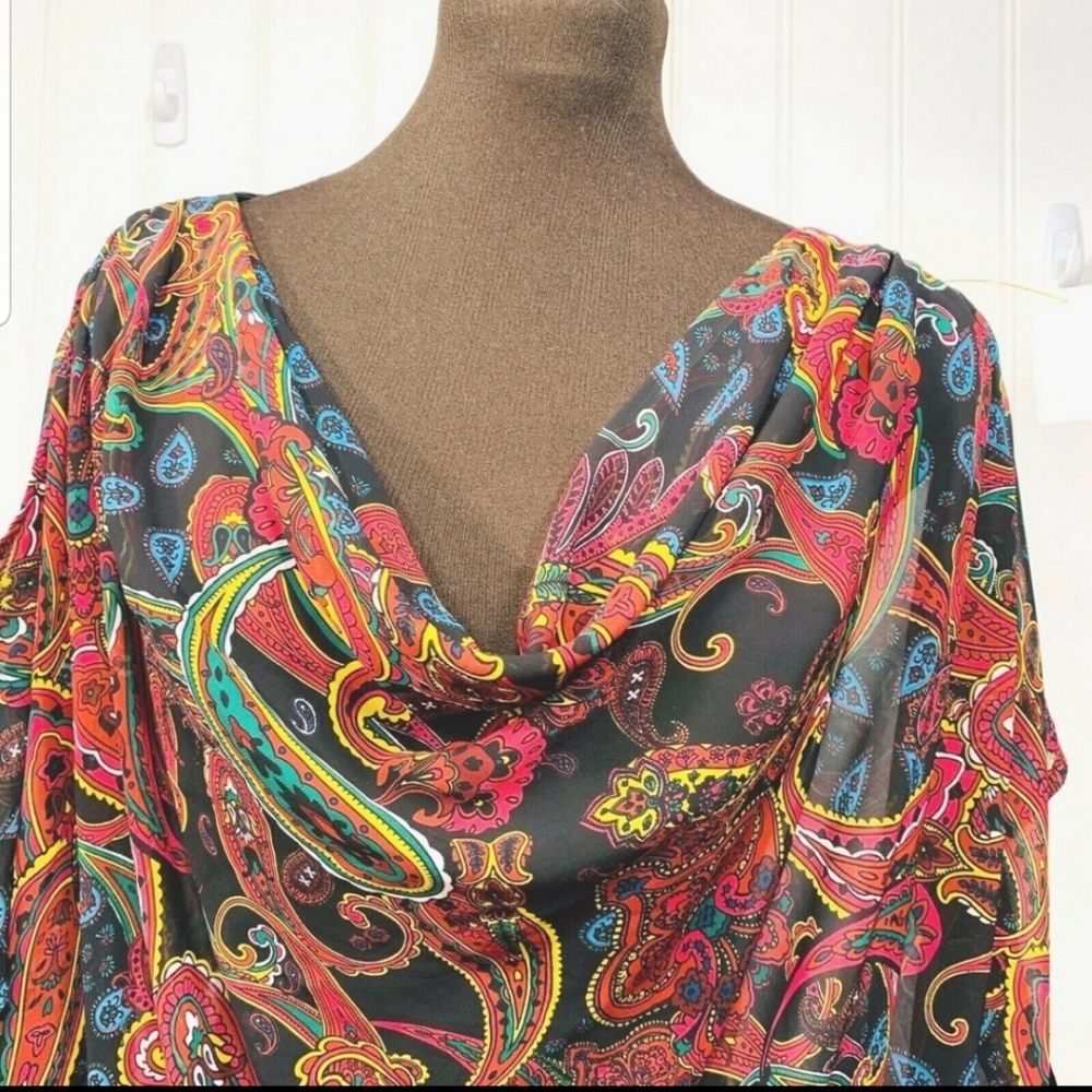 Lane Bryant women plus short sleeve blouse